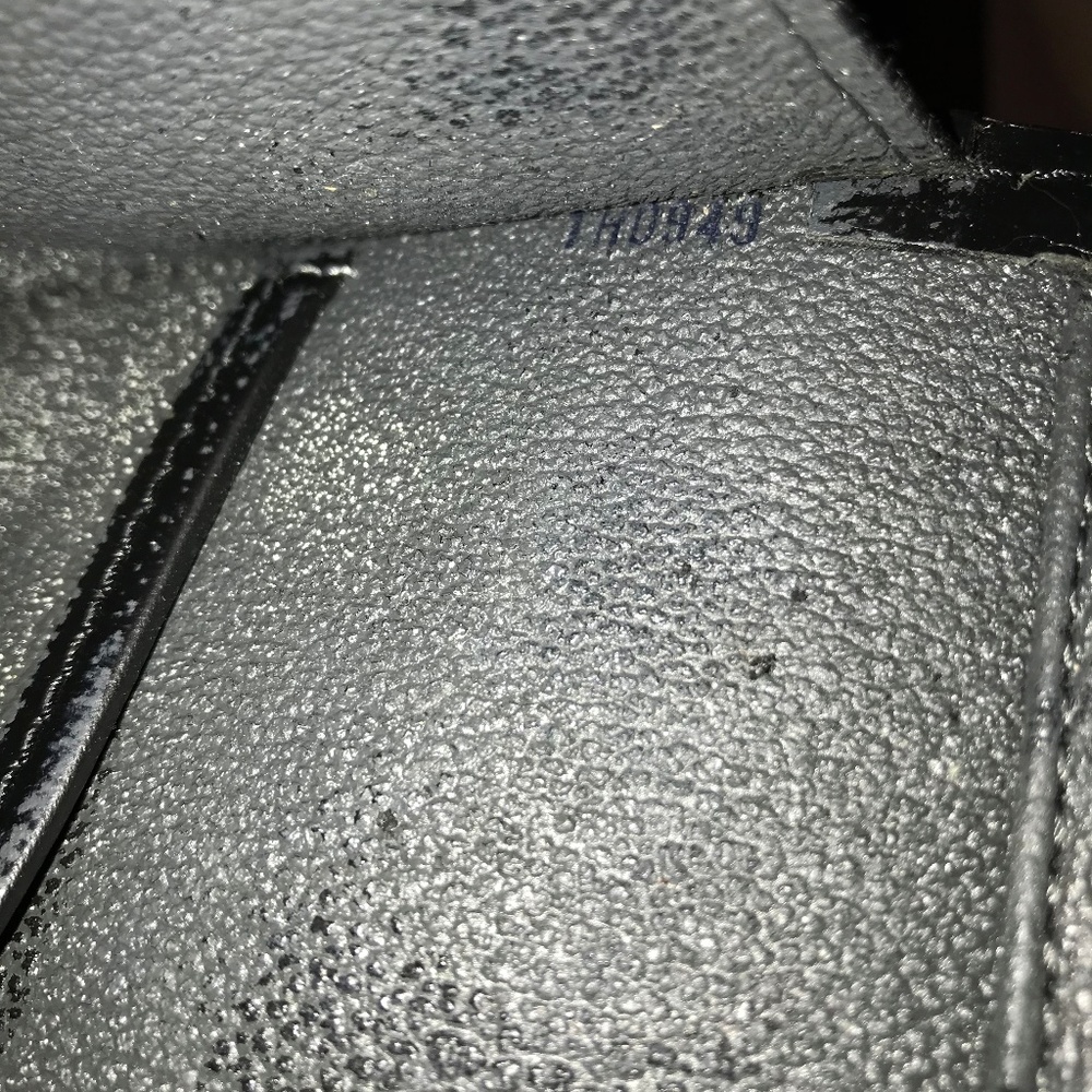 Auth LOUIS VUITTON EPI Noir Riviera Handbag - Picture 8 of 8